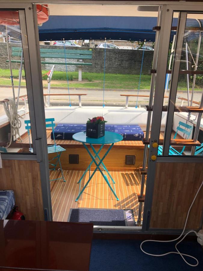 ホテルBateau  Tsilaosa Au Coeur De ナミュール エクステリア 写真